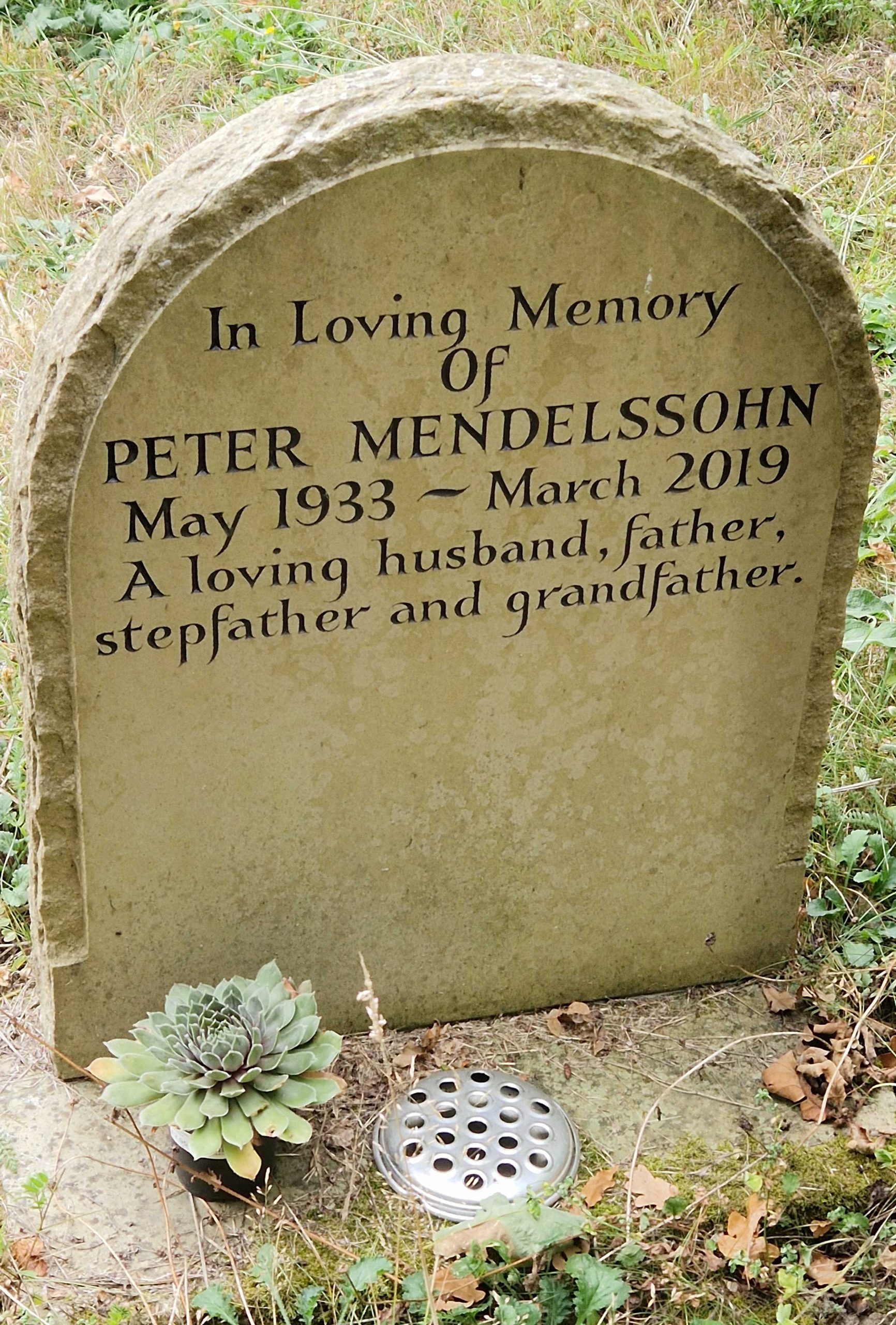 Gravestone of Peter Mendelssohn, inscribed &ldquo;In Loving Memory of Peter Mendelssohn, May 1933 &ndash; March 2019, a loving husband, father, stepfather and grandfather&rdquo;